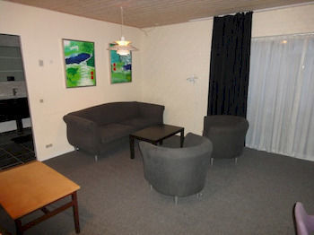 Dolphin Rooms Гернінг Екстер'єр фото